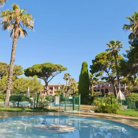 La Pinede 2/3p 6/7 Sv * Hyères